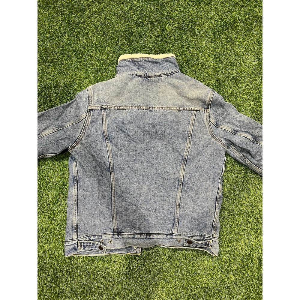Levis Denim Jacket - Picture 2 of 5